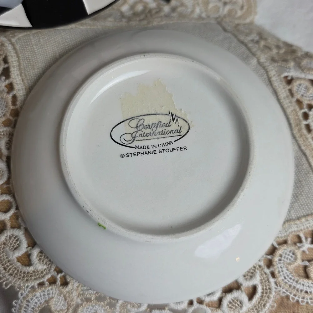 2005 Certified International Stephanie Stouffer Checkered Vegetable Plate Pair